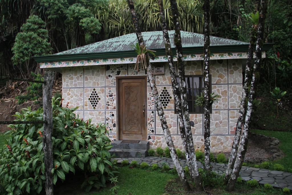 Gingerbread Restaurant & Hotel Nuevo Arenal Oda fotoğraf